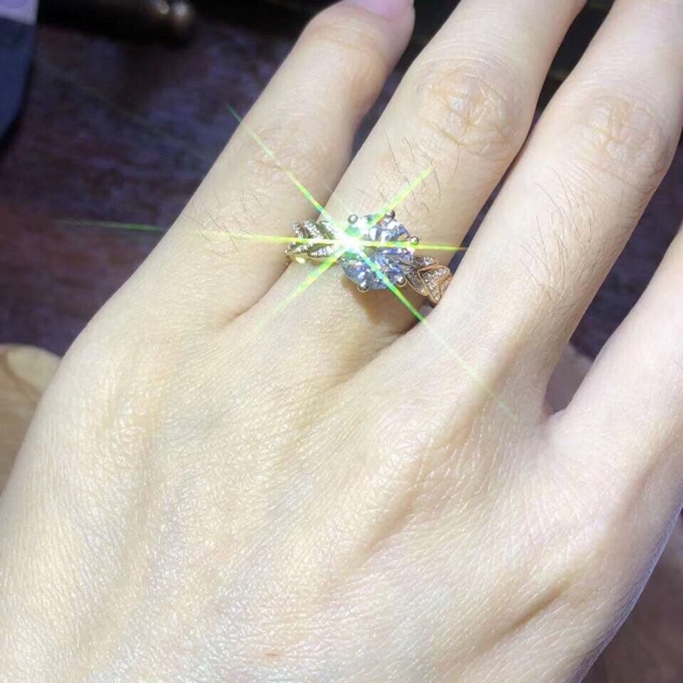 Moissante Diamond Ring 4
