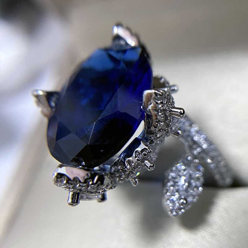 Blue Sapphire Camellia Ring 