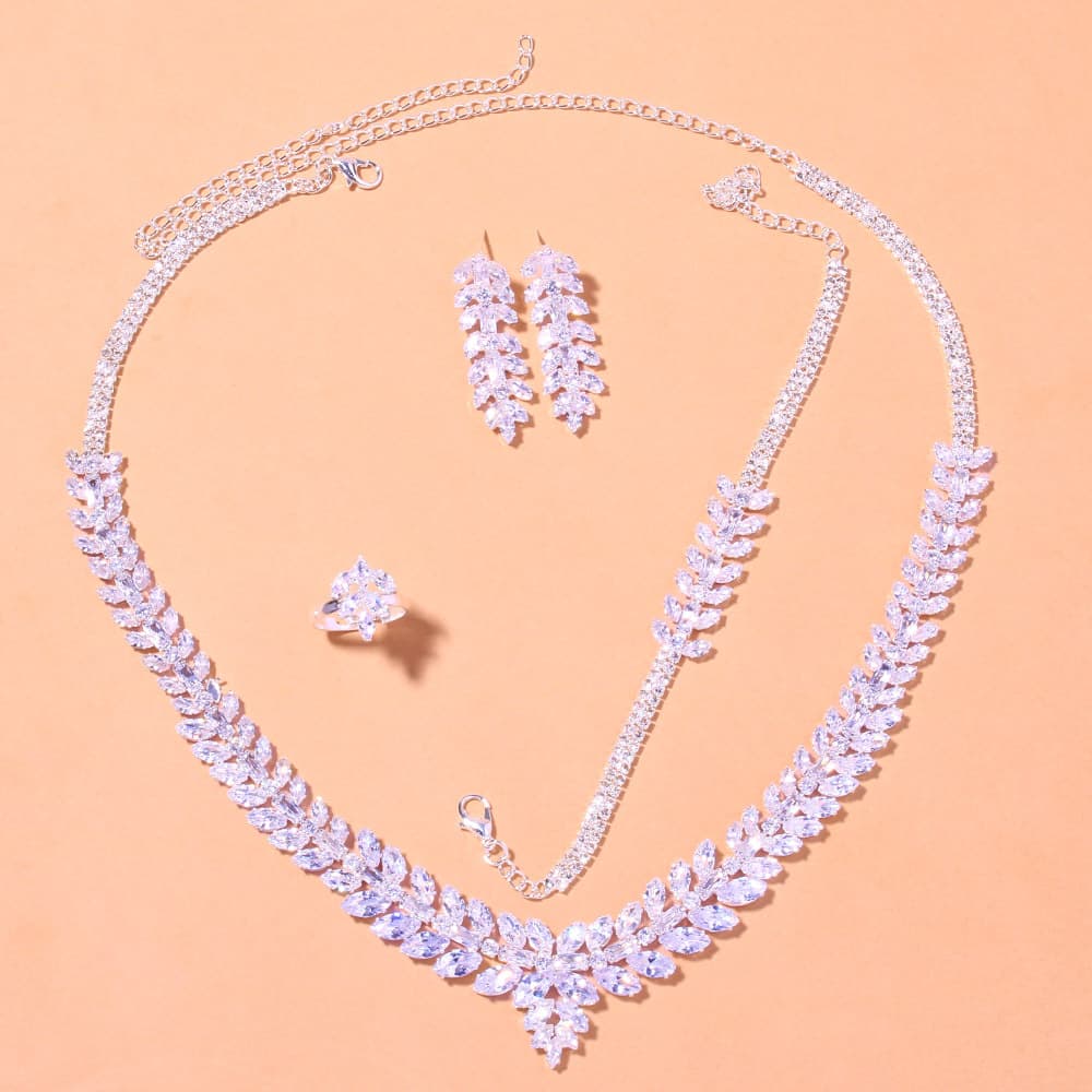 Null Set — Zircon Line Necklace 3